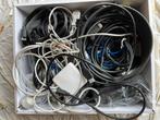 Doos met diverse adio, internet, tv en aansluitkabels, Ophalen of Verzenden, Zo goed als nieuw, 5 tot 10 meter, Luidsprekerkabel