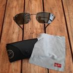 Ray-Ban Zonnebril met groene glazen, Zonnebril, Zwart, Ophalen of Verzenden, Zo goed als nieuw