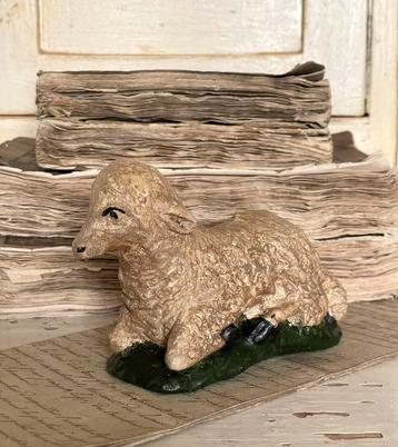 Brocante oud schaapje gips ( Kerst ) beschikbaar voor biedingen