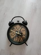 Mooie zwarte klok waarin de cirkels ook mee draaien, Ophalen of Verzenden, Zo goed als nieuw, Analoog, Wandklok