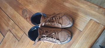 Donkerbruine sneakers, maat 42 beschikbaar voor biedingen