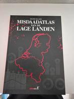 Misdaadatlas van de Lage Landen - Wouter van Loon, Gelezen, Maatschappij en Samenleving, Ophalen of Verzenden, Wouter van Loon