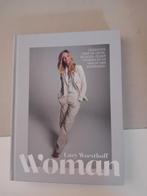 Lucy Woesthoff - Woman, Lucy Woesthoff, Verzenden, Zo goed als nieuw, Mode algemeen