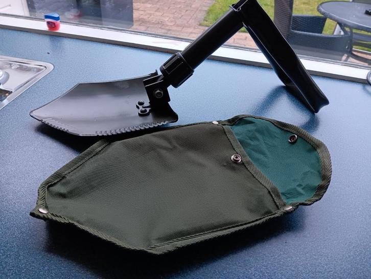 Militaire opvouwbare schep in tas ongebruikt!, Doe-het-zelf en Verbouw, Gereedschap | Handgereedschap, Zo goed als nieuw, Ophalen of Verzenden