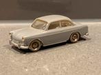 Lego Volkswagen VW 1500 grijs, Hobby en Vrije tijd, Modelauto's | 1:87, Ophalen of Verzenden, Zo goed als nieuw, Auto, Overige merken