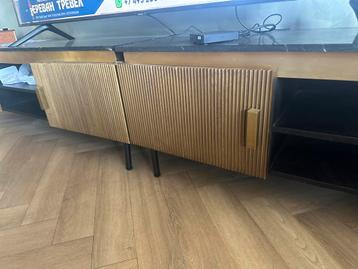 Goude Tv meubel  beschikbaar voor biedingen