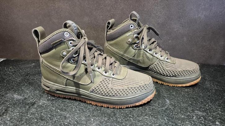 Nike Lunar Force 1 Duckboot Olive Gum Maat 41, Kleding | Heren, Schoenen, Zo goed als nieuw, Sneakers of Gympen, Overige kleuren