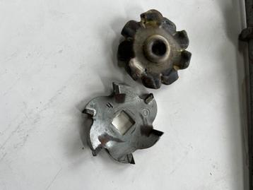 2 Widia freesjes + montagesleutel beschikbaar voor biedingen