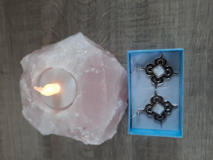 Schitterende zilveren maansteen oorbellen te koop, Sieraden, Tassen en Uiterlijk, Edelstenen, Nieuw, Ophalen of Verzenden