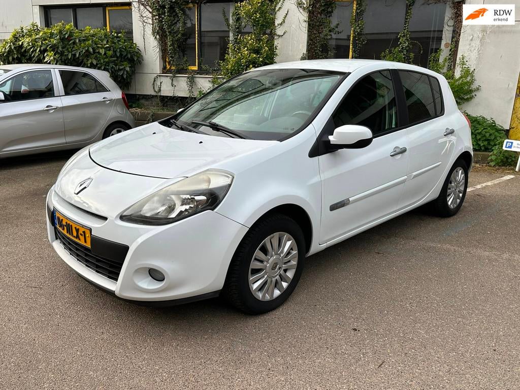 Renault Clio 1.2 TCe Collection/ Airco/ Parrot, Auto's, Renault, Bedrijf, Te koop, Clio, ABS, Airbags, Airconditioning, Boordcomputer