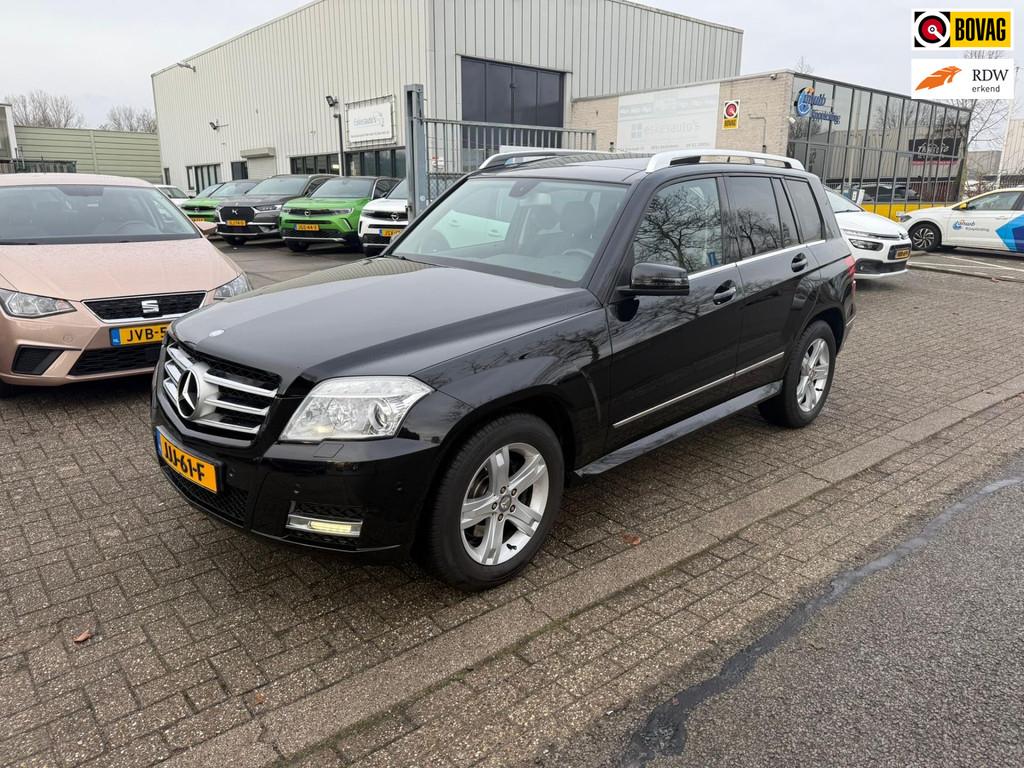 Mercedes-Benz GLK-klasse 300 4-Matic, Leder, Panodak, Navi, Auto's, Mercedes-Benz, Automaat, Gebruikt, Zwart, 2000 kg