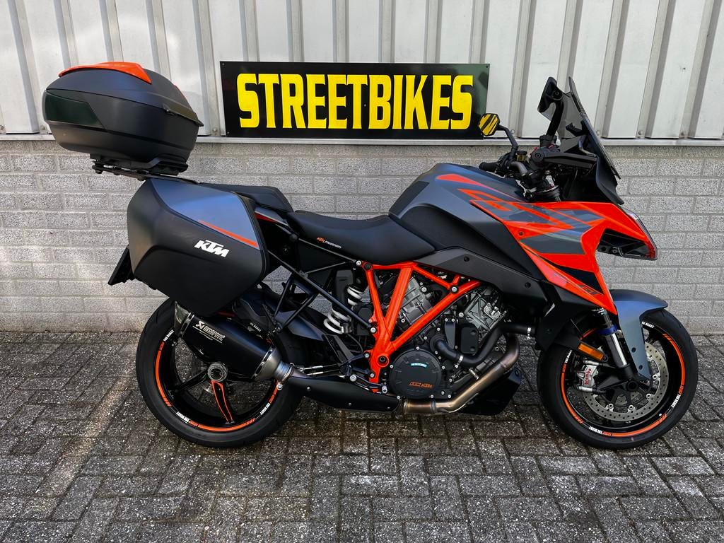 KTM 1290 SUPER DUKE GT (bj 2023), Bedrijf, 1301 cc, Toermotor