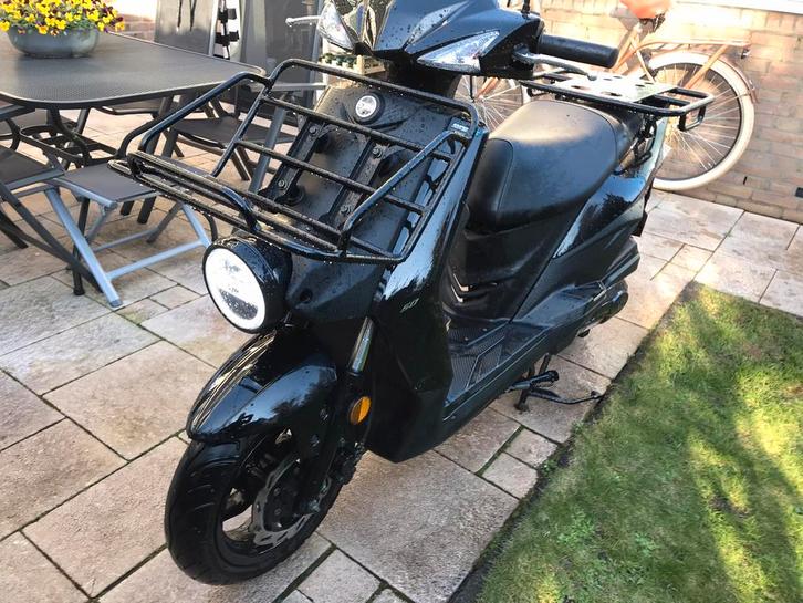 Sym Xpro Bezorgscooter 2024 nieuwstaat, Fietsen en Brommers, Scooters | SYM, Zo goed als nieuw, Overige modellen, Maximaal 45 km/u