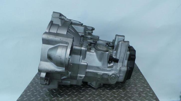 VOLKSWAGEN PASSAT TRANSMISSIE / VERSNELLINGSBAK 2010, Auto-onderdelen, Elektronica en Kabels, Nieuw, ARN erkend, Stiba lid, Erkend duurzaam