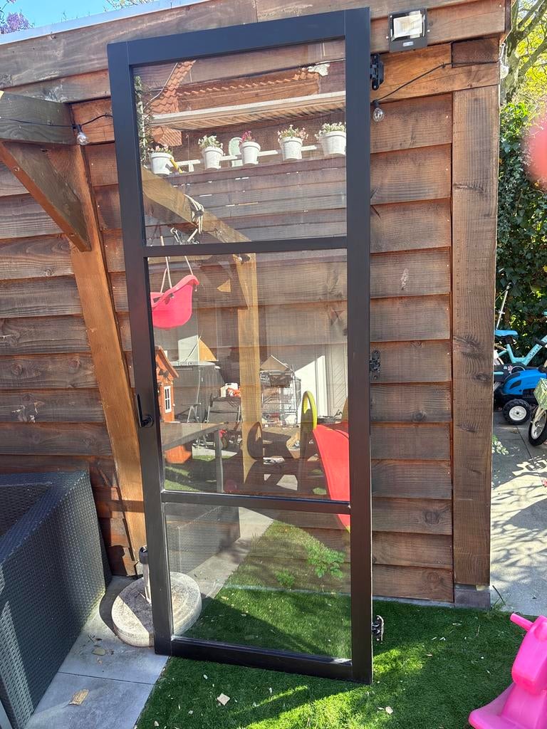 Zwarte glazen houten deur 243x92,5 met onzichtbare scharnier, Ophalen, Gebruikt, 80 tot 100 cm, 215 cm of meer