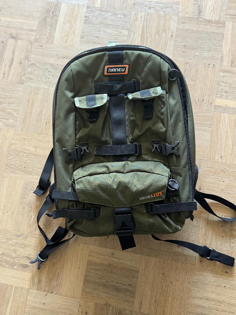 Naneu Foto rugzak groen, Ophalen, Zo goed als nieuw, Rugtas, Overige merken