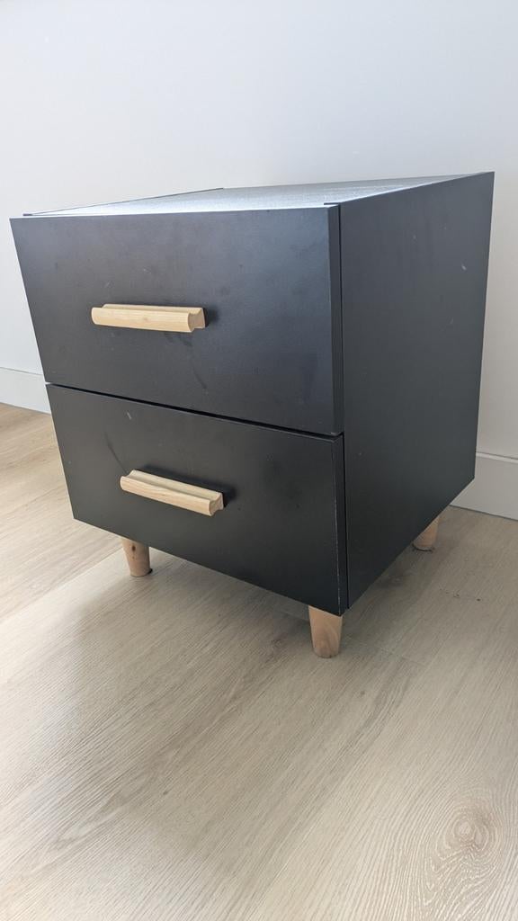 2 nachtkastjes, Ophalen, Zo goed als nieuw, Minder dan 45 cm, Minder dan 55 cm