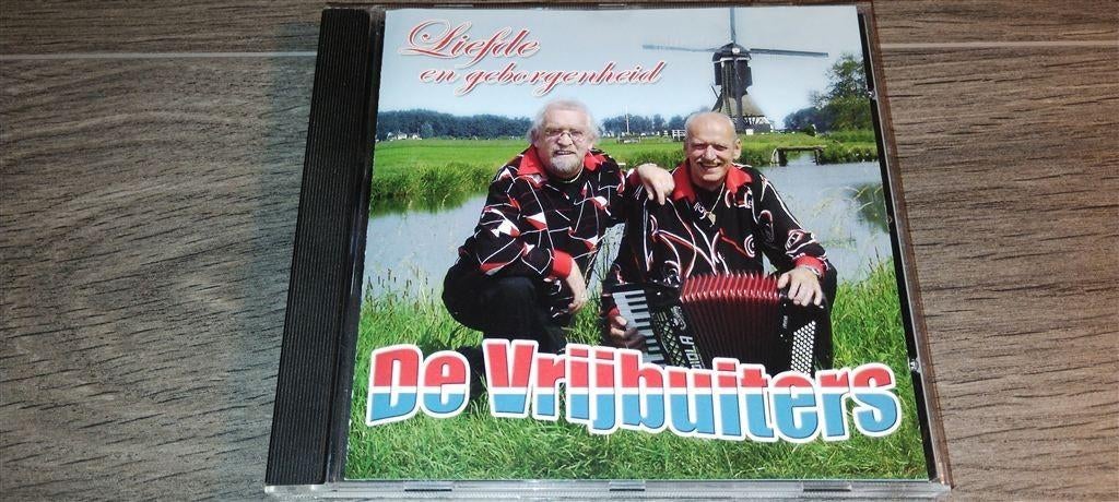 De Vrijbuiters ‎- Liefde En Geborgenheid, Ophalen of Verzenden, Zo goed als nieuw, Levenslied of Smartlap