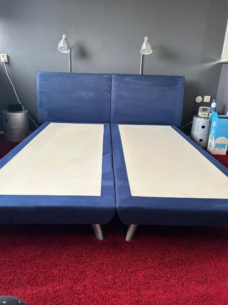Boxspring, Huis en Inrichting, Slaapkamer | Boxsprings, Ophalen, Gebruikt, Blauw, 210 cm