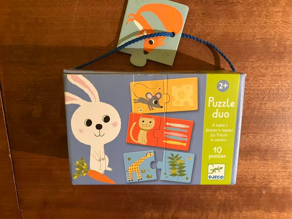 Djeco puzzel duo • aan tafel • 10 sets dieren en eten, Ophalen of Verzenden, 10 tot 50 stukjes, Zo goed als nieuw