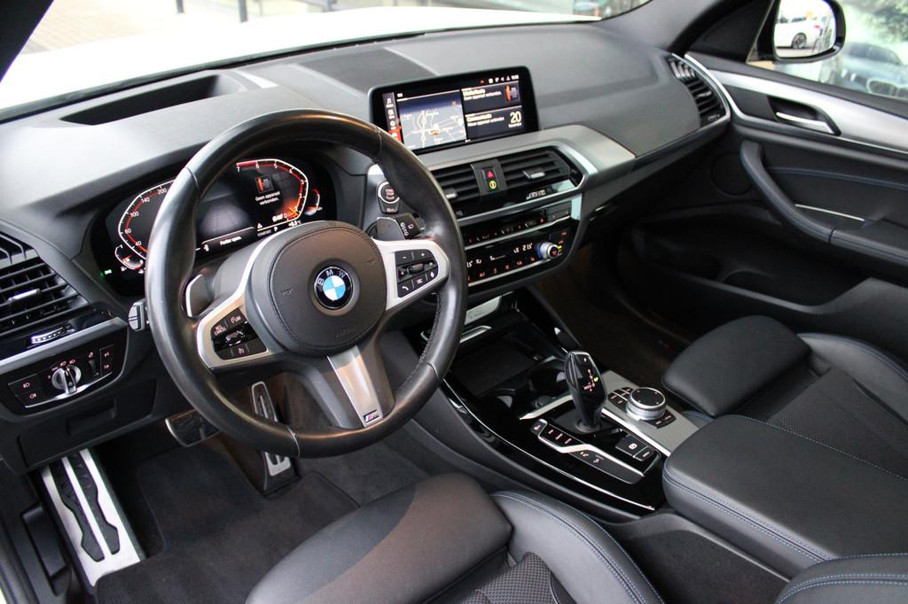 BMW X3 xDrive30i M Sport Automaat / Panoramadak / Sportstoel, Auto's, BMW, Gebruikt, 4 cilinders, Leder en Stof, Wit