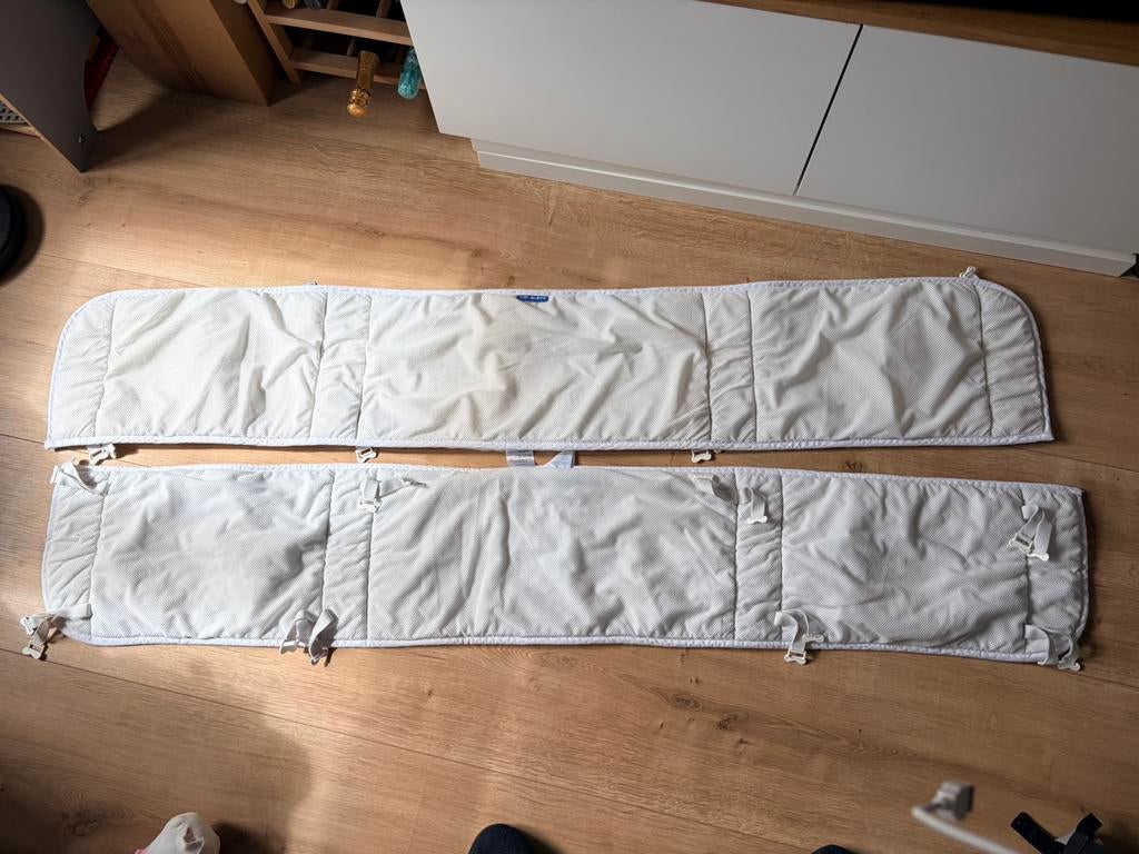 Aerosleep bed bumpers twee stuks, Ophalen, Zo goed als nieuw, Minder dan 140 cm, Minder dan 70 cm