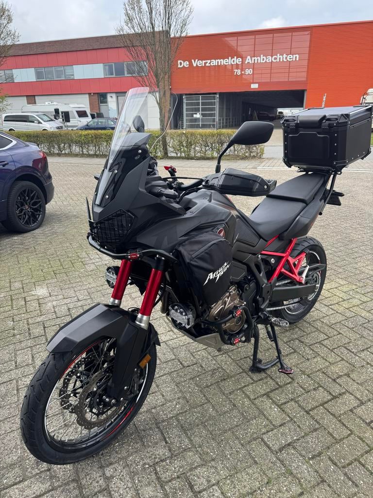Honda Africa Twin 1100 DCT - FULL OPTION, Motoren, 2 cilinders, Occasion, Motorrijbewijs A, Handvatverwarming