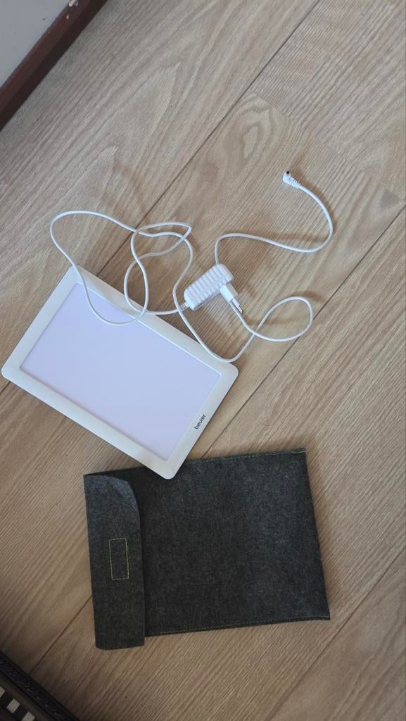 Beurer Daglichtlamp - Compact en Effectief, Ophalen of Verzenden, Zo goed als nieuw, Modern, minimalistisch