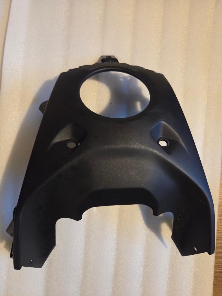Yamaha MT07 tankkappen (zwart kunsstof) midden gedeelte, Motoren, Verzenden, Gebruikt