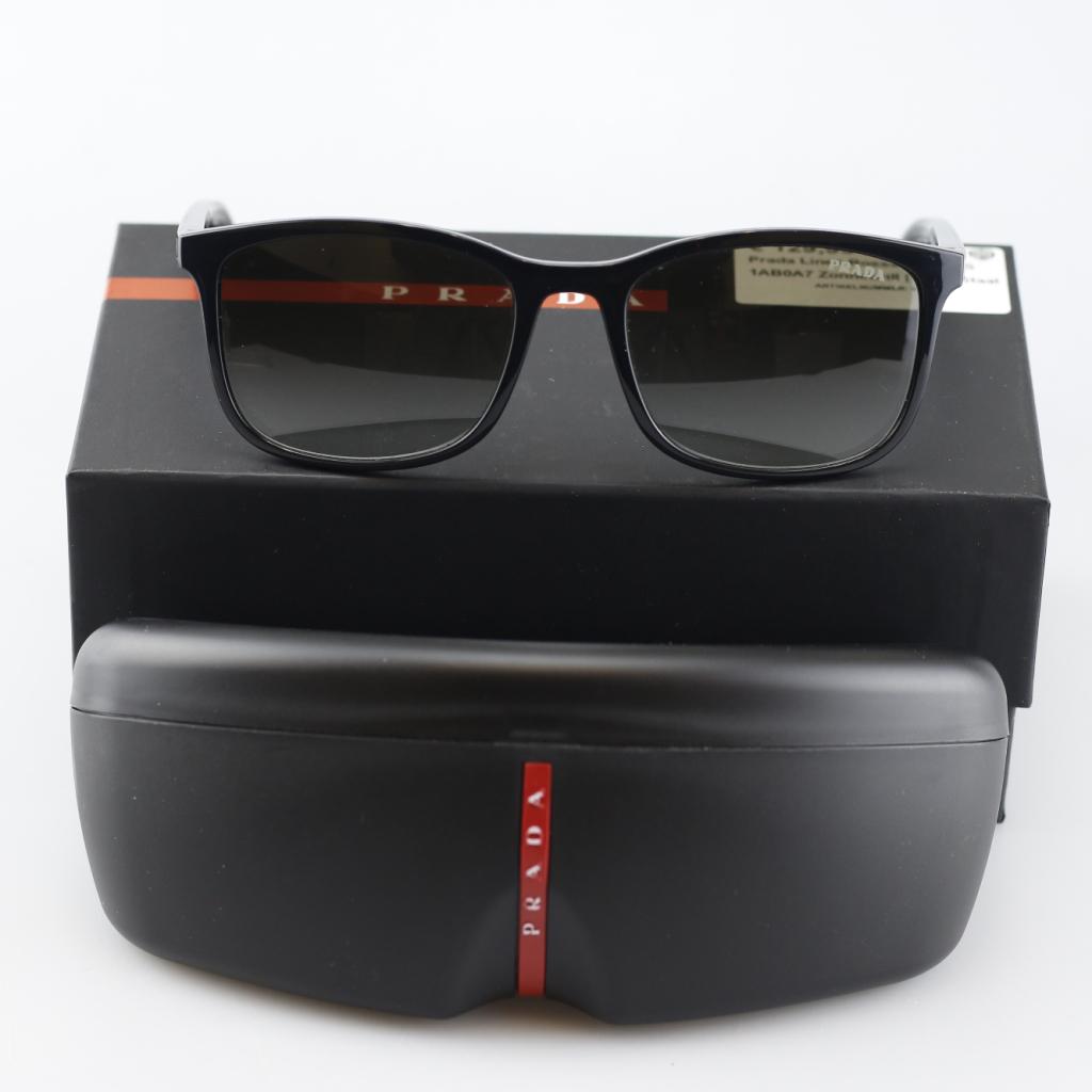Prada Linea Rossa PS A 08S 1AB0A7 Zonnebrill | Nette Staat, Sieraden, Tassen en Uiterlijk, Zonnebrillen en Brillen | Heren, Prada