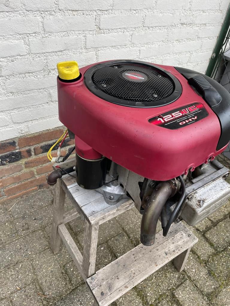 Briggs and Stratton motor 12,5pk, Ophalen, Gebruikt