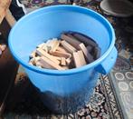 Emmer vol met diverse houten bouwblokken. Verschillende vorm, Ophalen of Verzenden