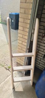 Houten trapje met 3 treden, Doe-het-zelf en Verbouw, Ladders en Trappen, Ophalen, Gebruikt, Trap, Opvouwbaar of Inschuifbaar