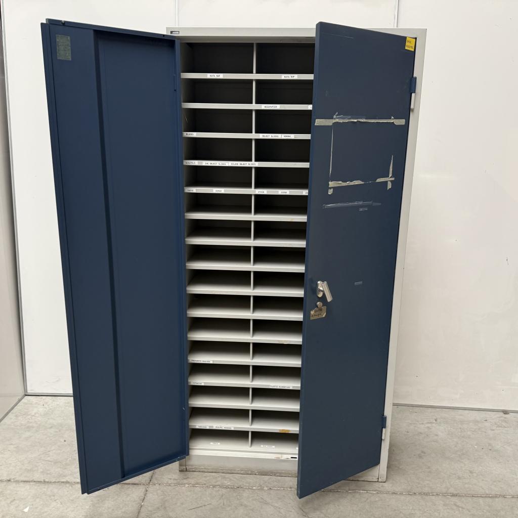 Ahrend Oda industrieële werkkast met veel schappen - 200x10, Niet ingevuld, Gebruikt, Niet ingevuld, Niet ingevuld