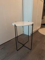 Stijlvol bijzettafeltje met marmerlook blad (action), Huis en Inrichting, Ophalen, Minder dan 45 cm, Minder dan 55 cm, Metaal of Aluminium