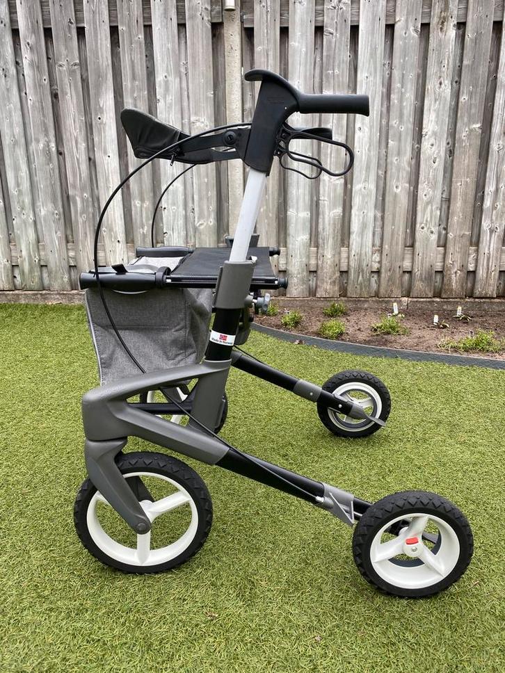 Topro olympos ATR (Offroad) M - topstaat!, Diversen, Rollators, Zo goed als nieuw, Lichtgewicht, Opvouwbaar, Ophalen