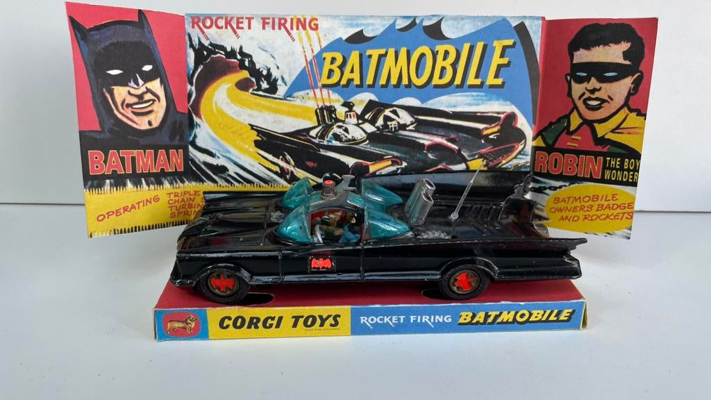 Corgi Toy Badmobile, Antiek en Kunst, Antiek | Speelgoed, Ophalen of Verzenden