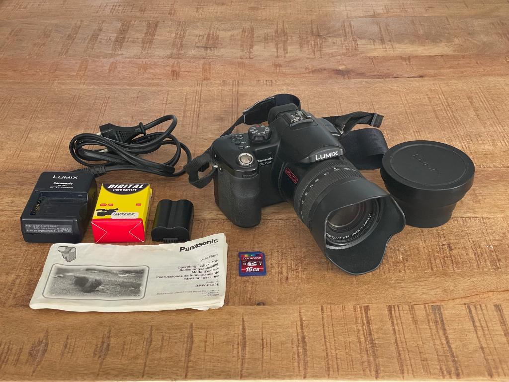 Panasonic Lumix DMC-FZ50 + Leica 35-420 mm f/2.8-7.4, Gebruikt, Compact, 10 Megapixel, Ophalen of Verzenden