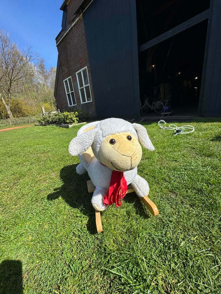 Leuk hobbel schaap voor uren speelplezier, Ophalen, Gebruikt
