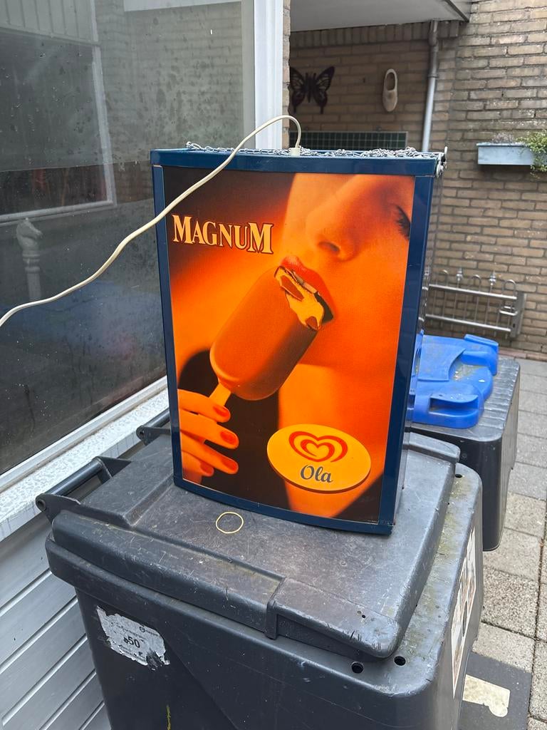 Vintage Ola Magnum Lichtbak - Reclamebord, Ophalen, Gebruikt, Lichtbak of (neon) lamp