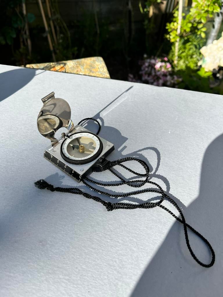 Origineel WW2 Duits Marskompas met Gebruiksaanwijzing, Ophalen of Verzenden, Landmacht, Duitsland, Overige typen