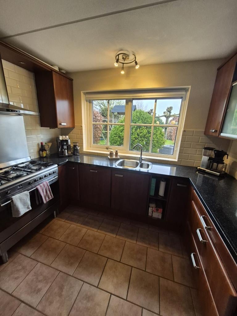 U-vormige Keuken met Granieten Blad en Bosch Vaatwasser, Huis en Inrichting, Keuken | Complete keukens, Ophalen, Gebruikt, U-keuken