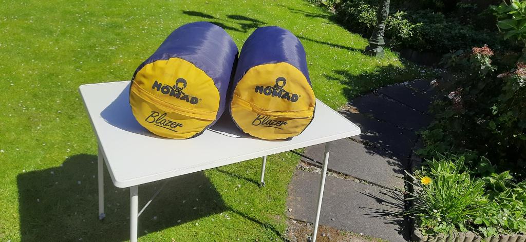 Slaapzakken, Caravans en Kamperen, Ophalen, Zo goed als nieuw