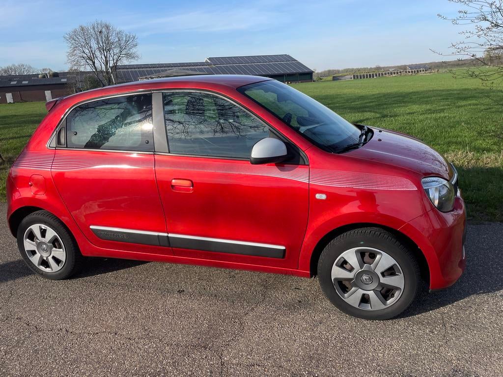 Renault Twingo 1.0 SCe 70pk S&S 2015 Rood, Voorwielaandrijving, 840 kg, 4 stoelen, Origineel Nederlands