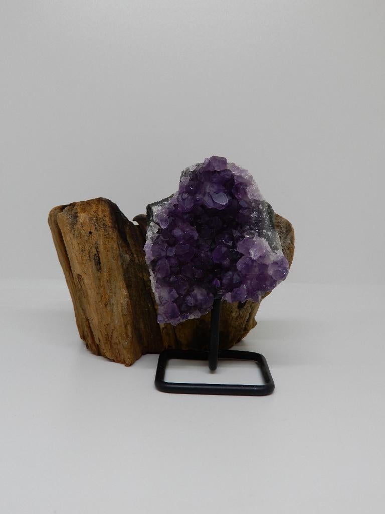 261. Amethist, Ophalen of Verzenden, Mineraal