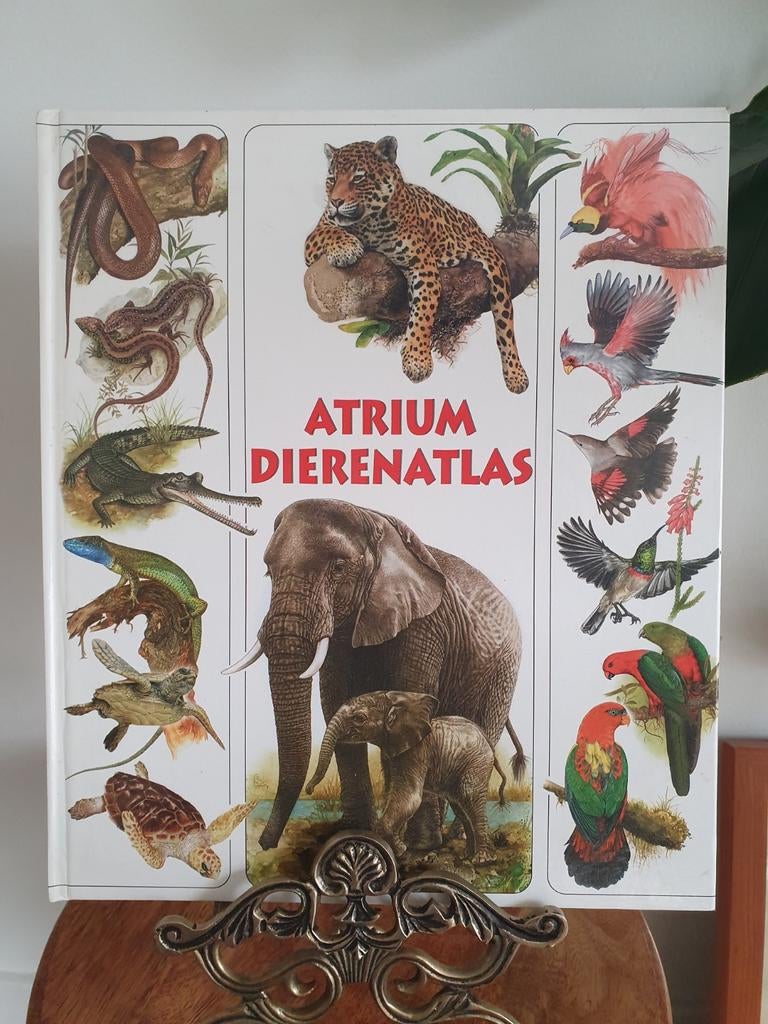J. Felix - ATRIUM DIERENATLAS, Boeken, Ophalen of Verzenden, Zo goed als nieuw, Bloemen, Planten en Bomen, J. Felix