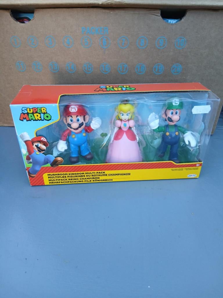 Super Mario Luigi Peach Mushroom Kingdom multipack Nintendo, Ophalen of Verzenden, Nieuw