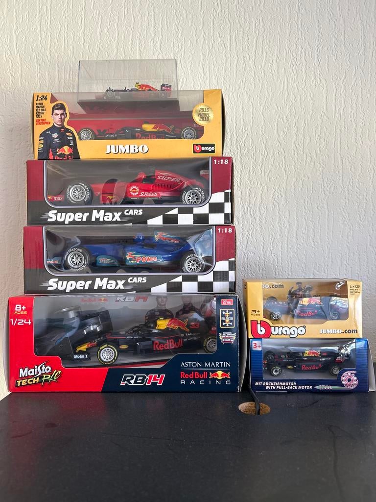 Diverse Red Bull Racing Formule 1 Modelauto's, Ophalen of Verzenden, Nieuw, Bburago