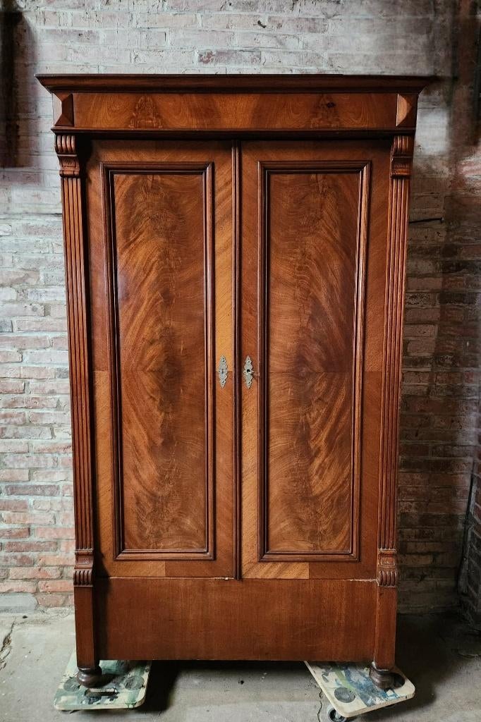 Antieke Linnenkast, Huis en Inrichting, Kasten | Kledingkasten, Ophalen, Gebruikt, 100 tot 150 cm, 200 cm of meer