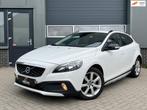 Volvo V40 CROSS COUNTRY 1.5 T3 Momentum Automaat, Navi, PDC, Euro 6, 700 kg, Leder en Stof, Wit